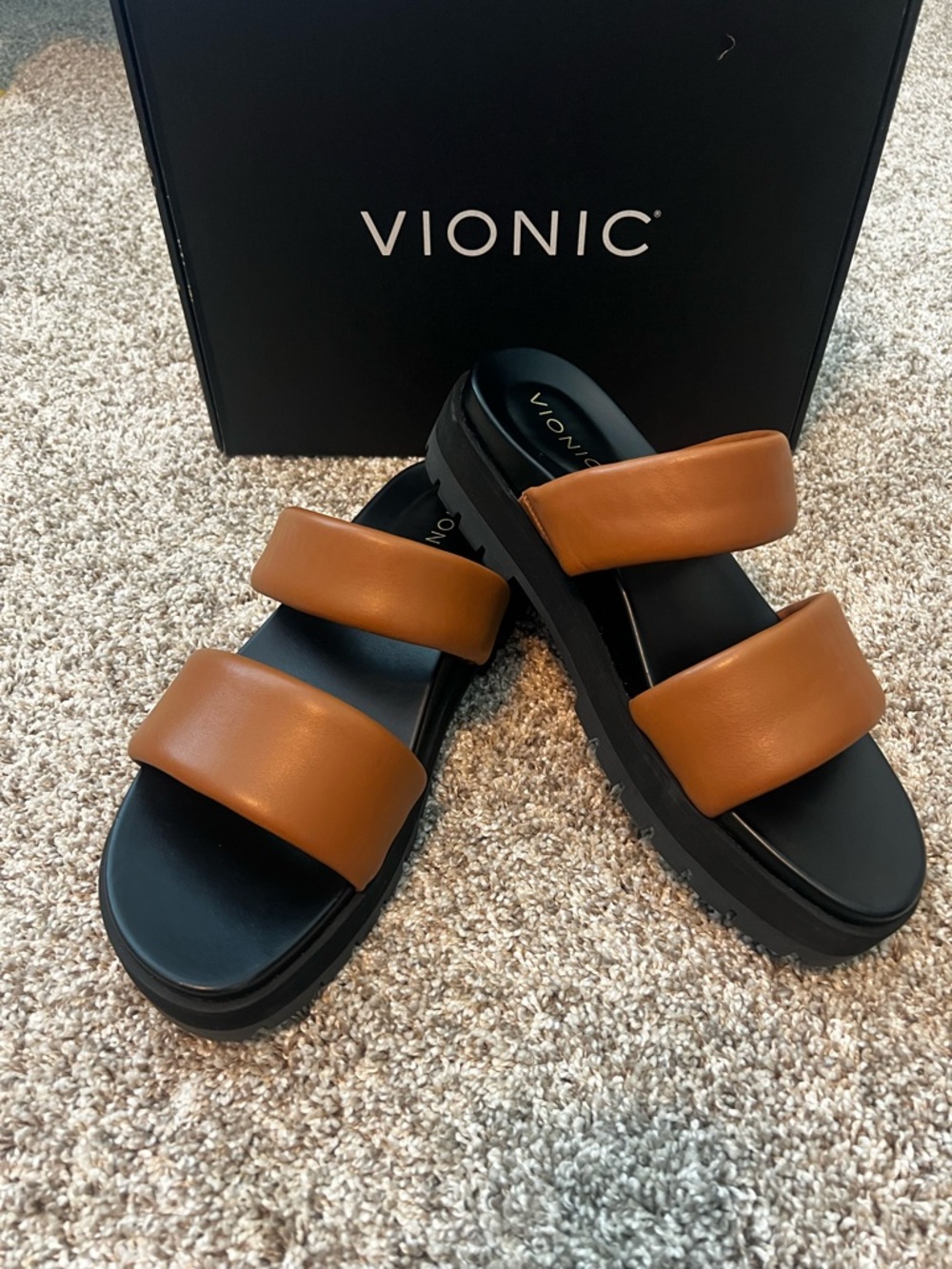 Vionic Modesto Flatform Lug 2 Strap Sandal in Camel
